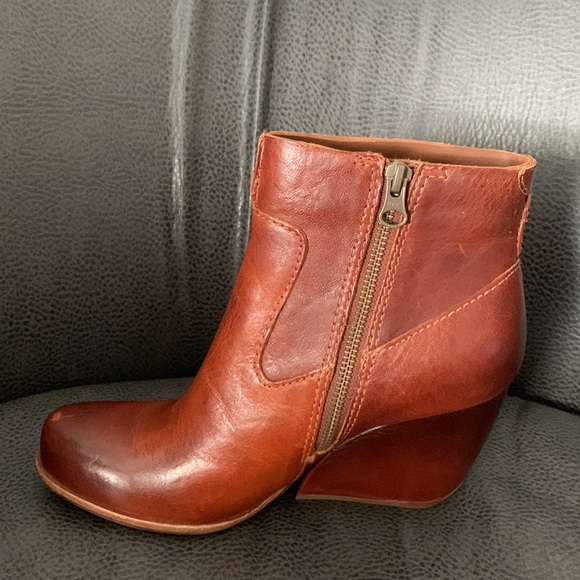 🎉HP🎉 Korkease Womens Michelle NWOB size 7.5 - Picture 2 of 8